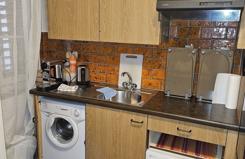 Niederdorf Apartment | 5 minutes walk to Zurich Main Train Station. City Center Apt. in Old town Zurich