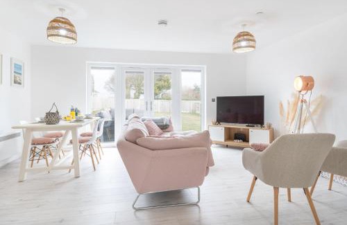 Brynteg House | 5 Parc Delfryn