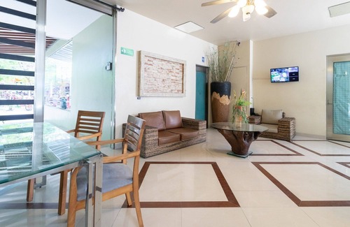 Gonzalo Guerrero Condo | 5⭐ Penthouse Private Rooftop & 1 Block to Beach!