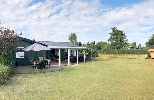 Vejlby Fed House | 5 person holiday home in Middelfart-By Traum