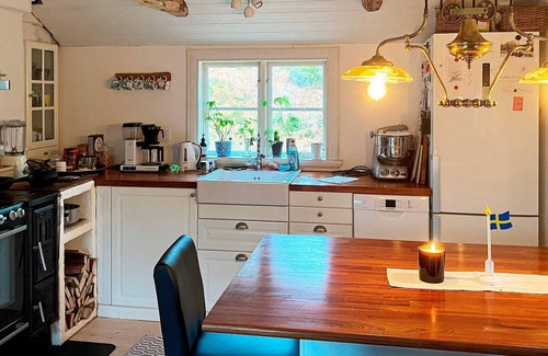 Lerum House | 5 person holiday home in LERUM-By Traum