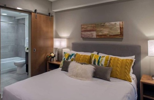 Peak 8 Resort | 5 Star Ski-In/Out Suite. Grand Colorado Peak 8. 1BR King + Queen Sofa. Sleeps 4