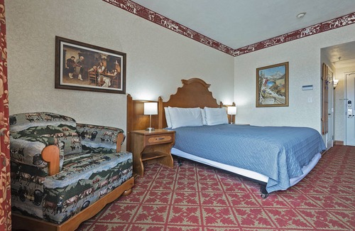 Zermatt Hotel | 5-STAR ZERMATT RESORT KING SUITE ONLY 20 MINS FROM PARK CITY (#209)