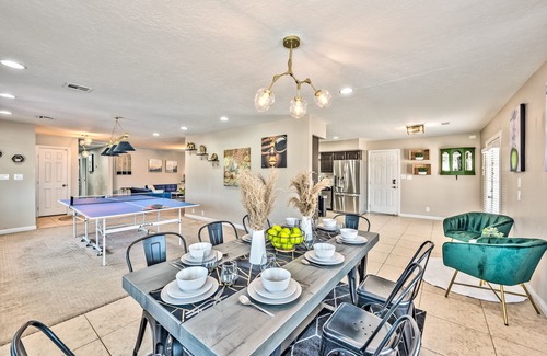 Enterprise Villa | 5 stars Villa! Modern! Central! Big Pool & Back Yard! Enjoy.