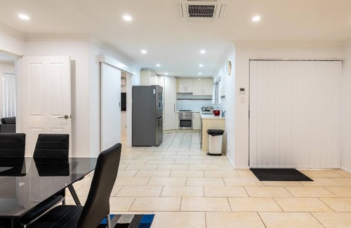 Beechboro House | 5 Swan Valley Special 3BR 1.5 BTH