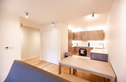 St Leonards-On-Sea Apartment | 5 The Hideaway (2mins from the beach)