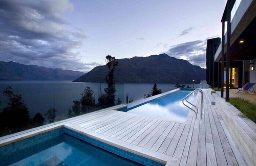 Fernhill House | 50 Aspen Grove - Hosted by NZSIR Luxury Rental Homes