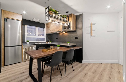 Eixample Apartment | 50 m² Apartment ∙ 2 bedrooms ∙ 5 guests