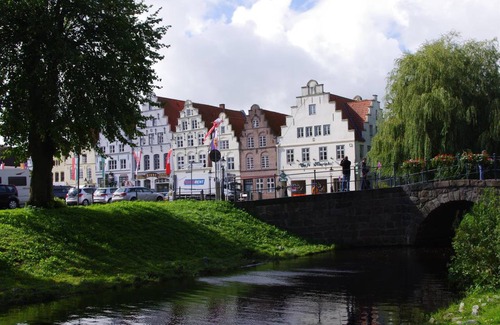 Friedrichstadt Apartment | 50 m² Apartment ∙ 1 bedroom ∙ 2 guests