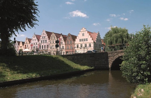 Friedrichstadt Apartment | 50 m² Apartment ∙ 1 bedroom ∙ 2 guests