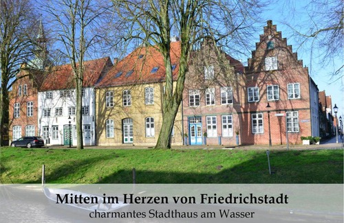 Friedrichstadt Apartment | 50 m² Apartment ∙ 1 bedroom ∙ 2 guests