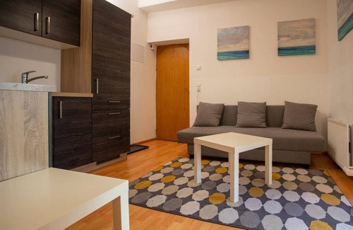 Hall In Tirol Apartment | 50 m² Apartment ∙ 1 bedroom ∙ 4 guests
