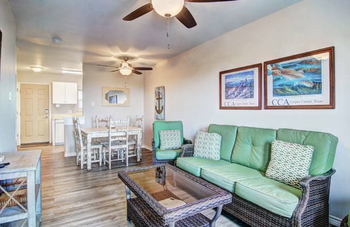 Port Aransas Apartment | 50 m² Apartment ∙ 1 bedroom ∙ 4 guests
