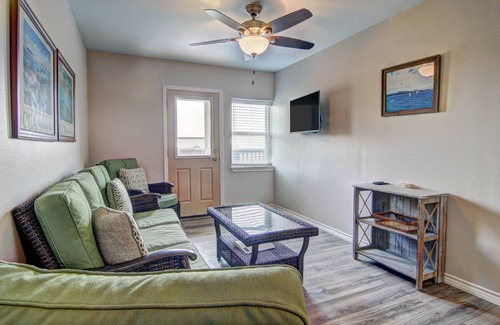 Port Aransas Apartment | 50 m² Apartment ∙ 1 bedroom ∙ 4 guests