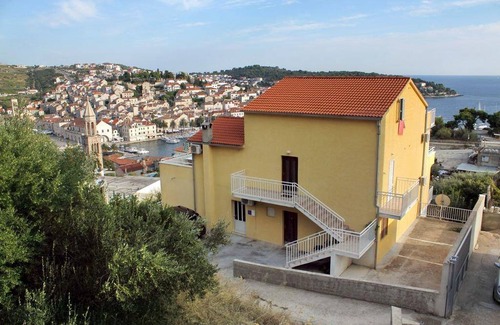 Hvar Apartment | 50 m² Apartment ∙ 1 bedroom ∙ 4 guests