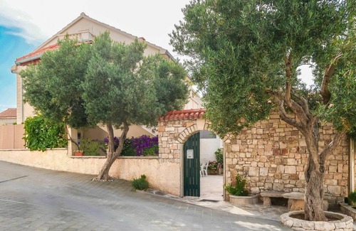 Supetar Apartment | 50 m² Apartment ∙ 2 bedrooms ∙ 4 guests