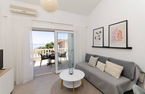 Tucepi Apartment | 50 m² Apartment ∙ 4 guests