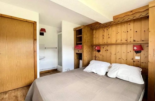 Puy-Saint-Vincent Ski Chalet | 50 m² Chalet ∙ 4 bedrooms ∙ 10 guests