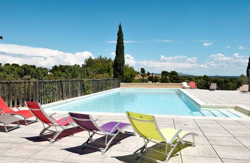 Paradou House | 50 m² House ∙ 2 bedrooms ∙ 4 guests