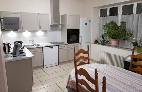 Lorcy House | 50 m² House ∙ 2 bedrooms ∙ 5 guests