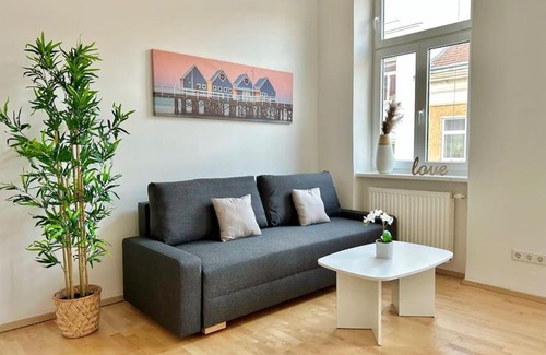 Hernals Apartment | 50 m2 Stylish Apartment with Free Netflix