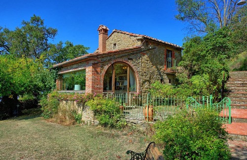 Arezzo Villa | 50 m² Villa ∙ 1 bedroom ∙ 2 guests
