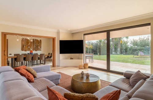 Gava Villa | 500 m² Villa ∙ 7 bedrooms ∙ 16 guests