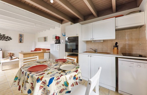 Saint-Gildas-de-Rhuys Ski Chalet | 500m from the beach - House with garden