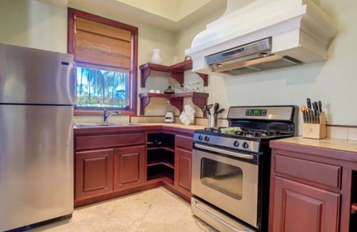 San Pedro Condo | 503 - 2nd Floor Ocean View Suite