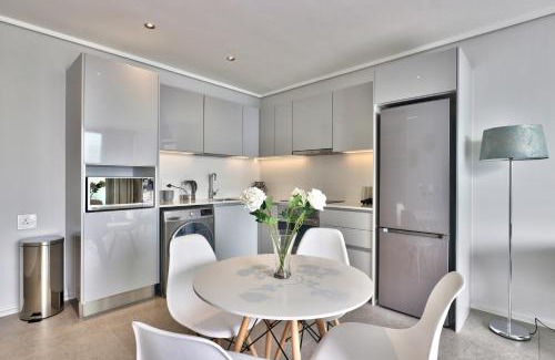 Sea Point Apartment | 503 The Cosmopolitan