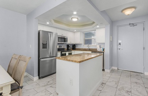 Fort Myers Beach Condo | 504 Gulf-View Retreat: Heated Pool, BBQ & Trails