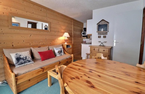 Meribel-Mottaret Apartment | 50m from shops, 33m², Méribel-Mottaret