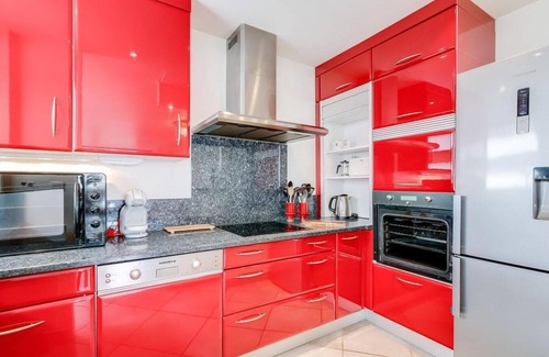 Tignes le Lac Apartment | 50m from ski slopes, 1st floor, view mountain, balcony, ski locker, 78m², Tignes