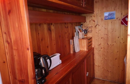 Arc-1600 Apartment | 50m from ski slopes, 3rd floor, view resort, balcony, tv, ski locker, 49m², Les Arcs