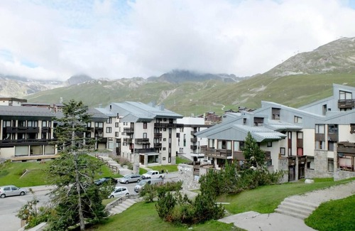 Le Lavachet Apartment | 50m from ski slopes, 3rd floor, tv, 55m², Tignes