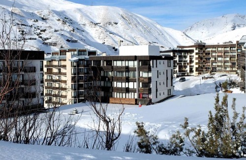 Le Lavachet Apartment | 50m from ski slopes, 4th floor, balcony, tv, 34m², Tignes