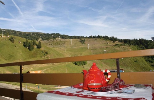 Chamrousse Apartment | 50m from ski slopes, 1st floor, view ski slopes, balcony, tv, 40m², Chamrousse
