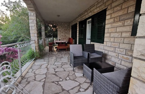 Vinisce Apartment | 51 m² Apartment ∙ 3 bedrooms ∙ 4 guests