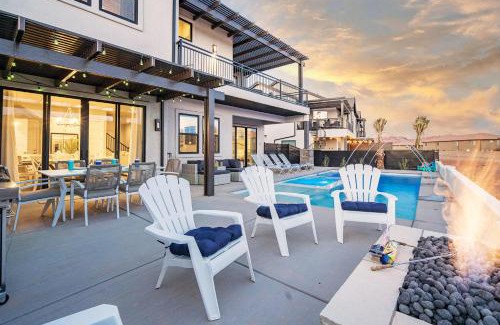 Santa Clara House | 52| Aloha Poolhouse at Ocotillo Springs Resort with Pool
