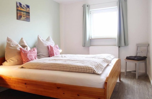 Vollerwiek Apartment | 52 m² Apartment ∙ 2 bedrooms ∙ 4 guests
