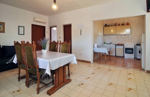 Podglavica Apartment | 53 m² Apartment ∙ 2 bedrooms ∙ 5 guests