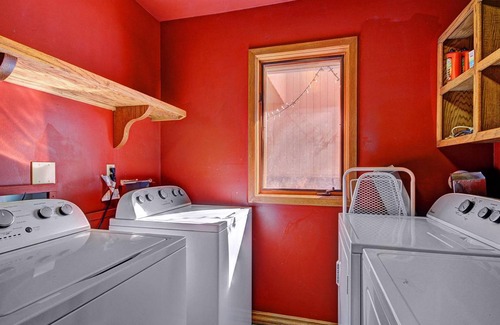 Warrior's Mark West House | 530 m² House ∙ 8 bedrooms ∙ 14 guests