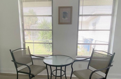Mid Island House | 5310 Williams Drive - Beach home on canal!