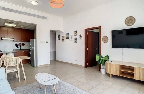 Dubai Investment Park Apartment | 5312 Lake Apartments · Spectacular One Bed in the Green Community