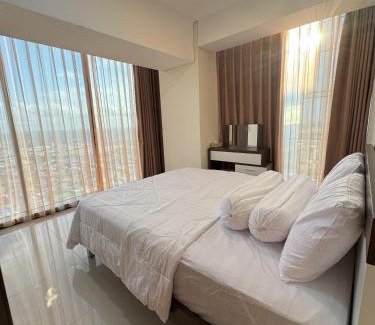 Batam Apartment | 53rd Floor, 2 BR, Netflix, Apt with view by SKY