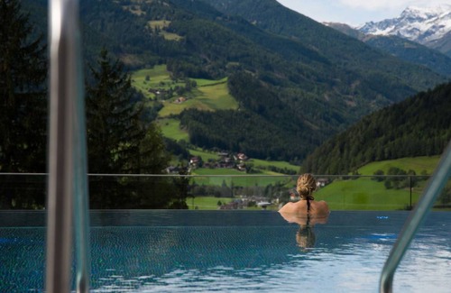 Matrei in Osttirol Apartment | 55 m² Apartment ∙ 2 bedrooms ∙ 6 guests