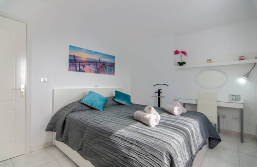 Los Cristianos Apartment | 55 m² Apartment ∙ 1 bedroom ∙ 4 guests