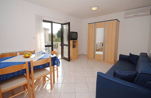 Tribunj Apartment | 55 m² Apartment ∙ 2 bedrooms ∙ 5 guests