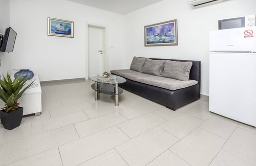 Razanj Apartment | 55 m² Apartment ∙ 2 bedrooms ∙ 4 guests