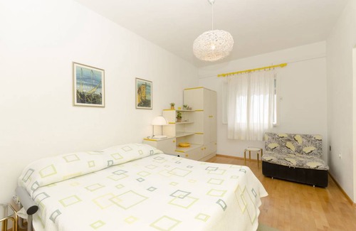 Bol Apartment | 55 m² Apartment ∙ 2 bedrooms ∙ 5 guests
